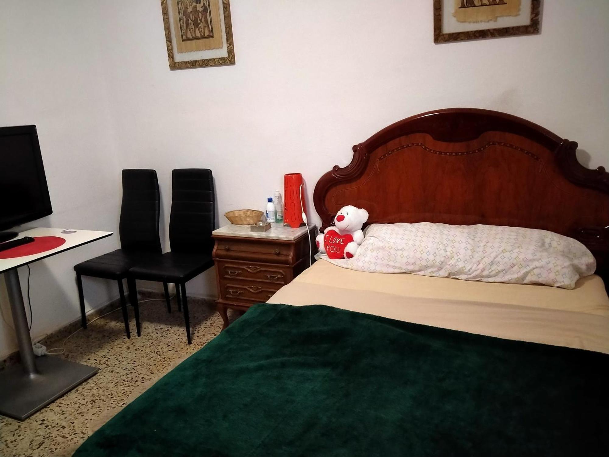 Habitacion E 萨拉戈萨 外观 照片