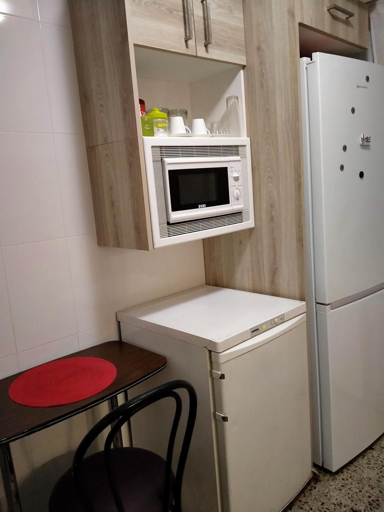 Habitacion E 萨拉戈萨 外观 照片