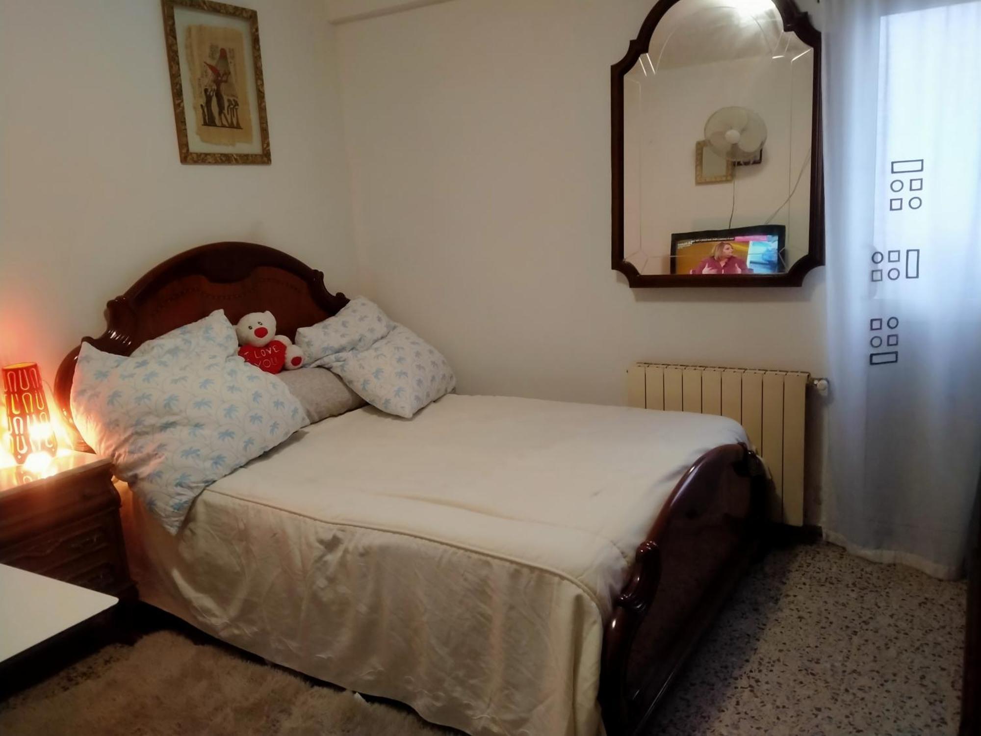 Habitacion E 萨拉戈萨 外观 照片